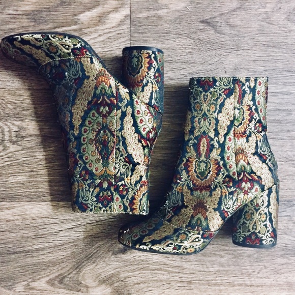 TopShop Jacquard Booties - Picture 2 of 4